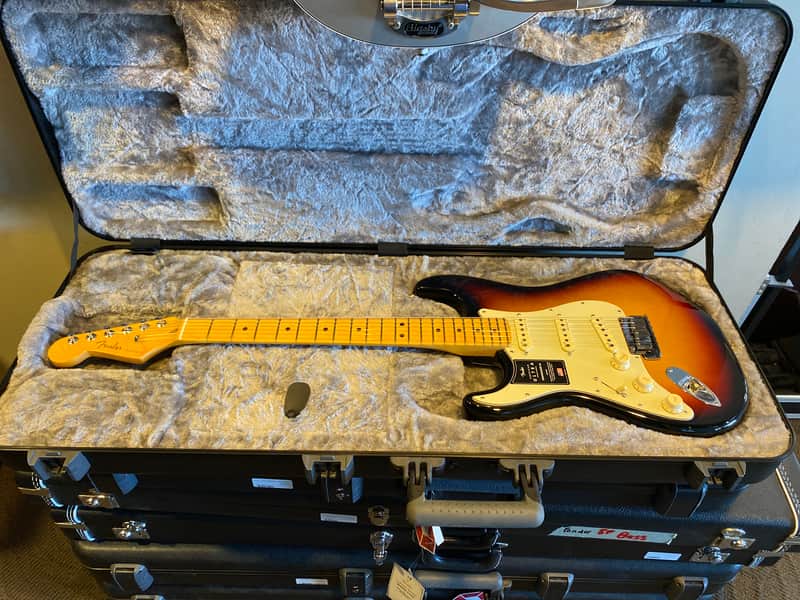 Fender American Ultra Stratocaster Left-Handed image 1