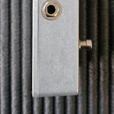 Electro-Harmonix Micro Q-Tron Envelope Filter 2006 - Present - Silver / Black / Blue image 5