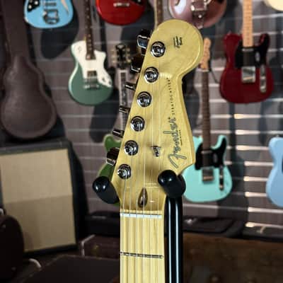 Fender American Standard Stratocaster MN 3-Color Sunburst - 60th Anniversary - incl. Case image 4