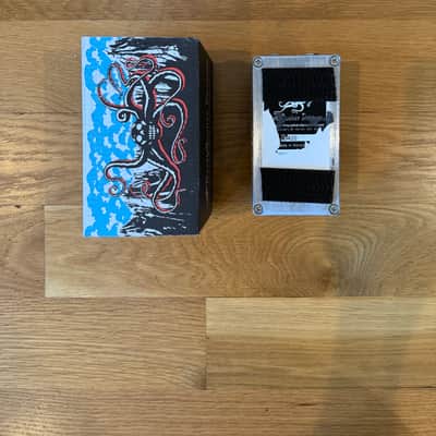 EarthQuaker Devices Hizumitas Limited Colorway (Raw Aluminum & Dark Blue) image 2