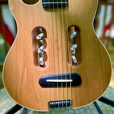 Traveler Guitar Escape Mark II Acoustic Electric w/ Gig Bag; Left Handed image 2