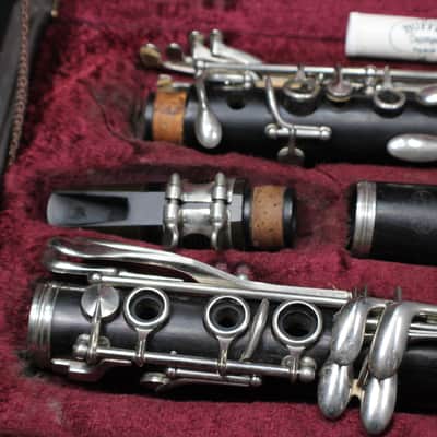 A Buffet Crampon Professional R-13 Grenadilla Wood 3Bb Clarinet in it's Original Case 9 C image 4
