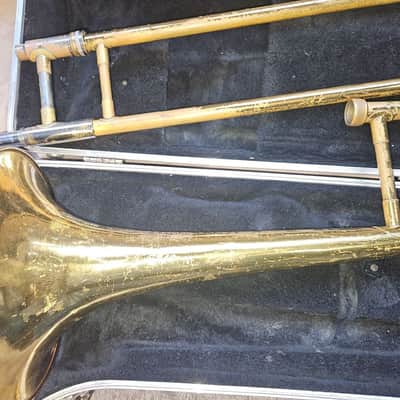 Blessing Scholastic Trombone with Case & Mouthpiece. Made in USA. Good condition image 8