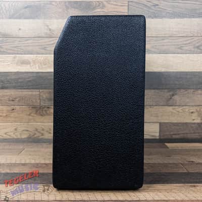 USED-Fender Champ Tube Amp 1976, 6 Watts, 3.2 Ohms, 0.5A, 120V, 60Hz, 8" Speaker image 9