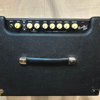 Fender Rumble 200 V3 200-Watt 1x15" Bass Combo 2015 - Present - Black image 3