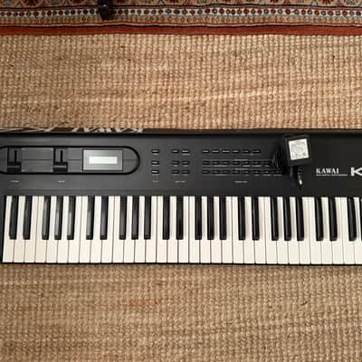 Kawai  K4 16-bit Digital Synthesizer