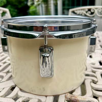 8” Pearl fiberglass concert tom drum image 3
