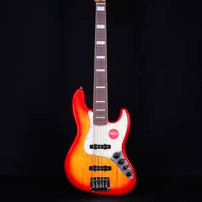 Squier Classic Vibe Active 70s Jazz Bass V, Laurel FB, Sienna Sunburst image 5