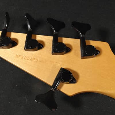 Guild Pilot 5 String Bass 1985 - Electric Blue image 8