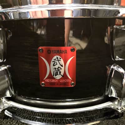 Yamaha Musashi 5.5x12 Snare Drum - Black Gloss image 2