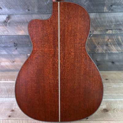 Martin OOOC 16SGTNE Classical Acoustic - Natural image 6