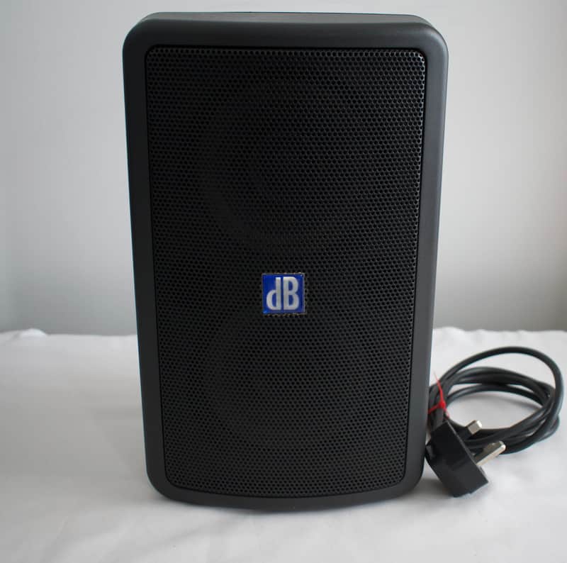 dB Technologies L80 Self Powered Speaker 2010 - Black image 1