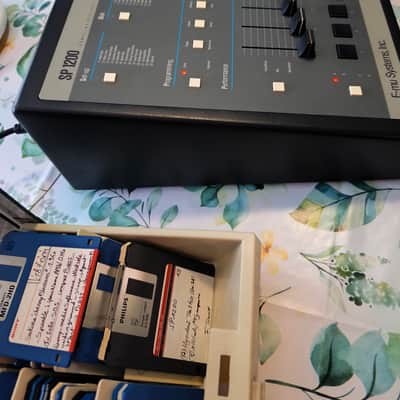 E-MU Systems SP-1200 8-Voice Drum Sampler 1987 - 1996 - Black image 2