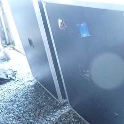 Mesa Boogie 2x18 Road Ready Bass Cabinet 1997 Black image 9