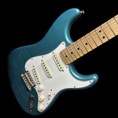 Fender Custom Shop Limited Edition 68 Strat Journeyman Relic Aged Ocean Turquoise w/case CZ561077 image 3