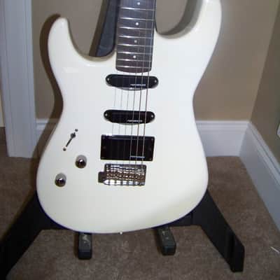 FERNANDES THE FUNCTION STRATOCASTER MADE IN JAPAN LEFTY MIJ image 3