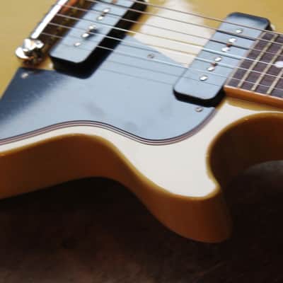 GIBSON "Les Paul Special TV Yellow" HARDCASE, 3, 74 KG Bild 5