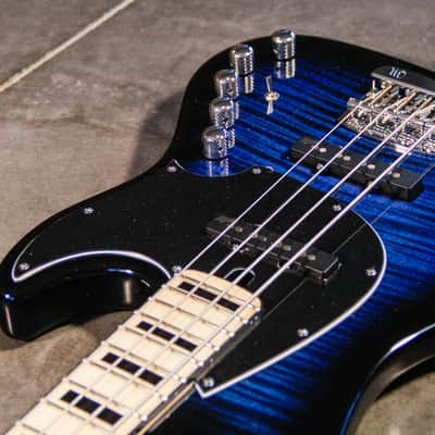 Mayones  Jabba Classic  2022 Blue burst image 7