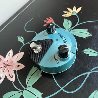 Dunlop Dunlop FFM3 Jimi Hendrix Fuzz Face Mini Distortion image 2