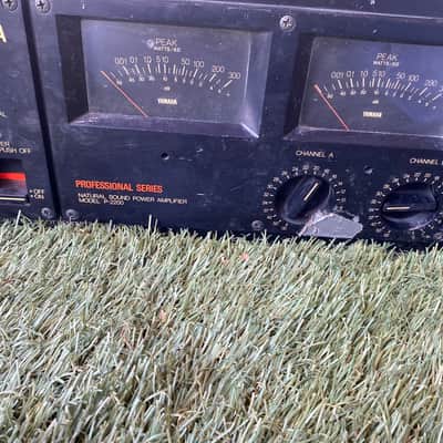 Yamaha P-2200 - Black Power Amp Amplifier image 2