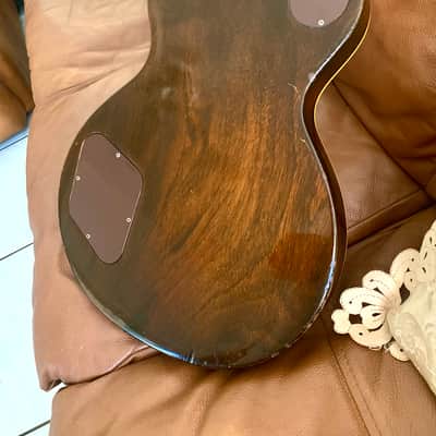 Vintage 1971 Gibson Les Paul Deluxe Goldtop - Rare Dark Back - Embossed Gibson Pickup Covers - Wonderful Condition With No Breaks Or Repairs - Vintage Patent Pending Gold Grover Tuners Installed - 9.4 LBS - Original Purple Lined Case image 8