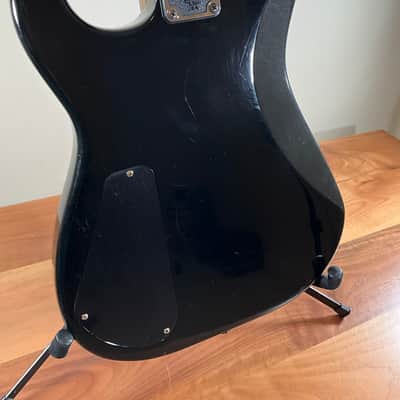 Charvel Model 4 HSS with Rosewood Fretboard 1986 - 1989 - Black image 11