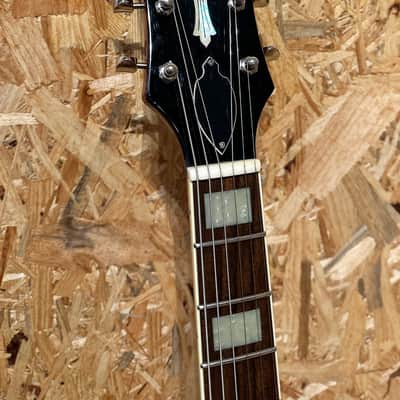Pre Owned Guild 2014 Newark St. Collection Starfire V - Cherry Red Inc. Case image 2