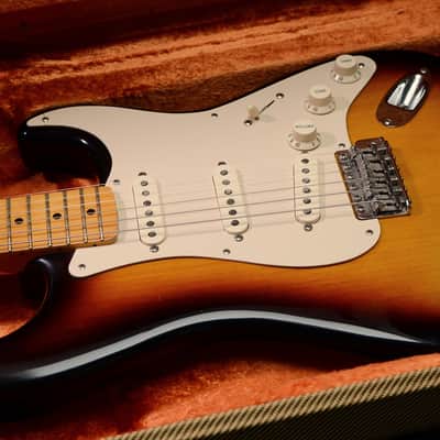 Fender American Vintage '57 Stratocaster 2000 - 2012 - 2-Color Sunburst image 6