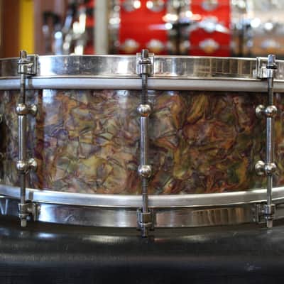 1930s Ludwig and Ludwig 5x14 Snare Drum in Peacock Pearl image 4