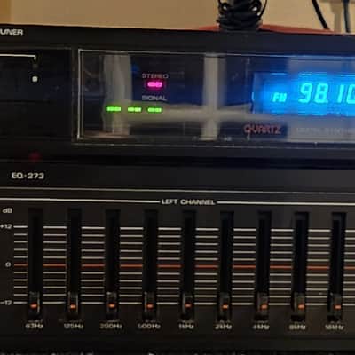 Fisher Fisher EQ-273/ FM273 is a vintage AM/FM tuner and EQ 80s  - Black image 1