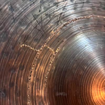 Restored Istanbul Agop OM 22” Ride Cymbal - cracks - 2476 Grams image 3