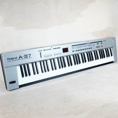 Roland A-37 - Gearspace