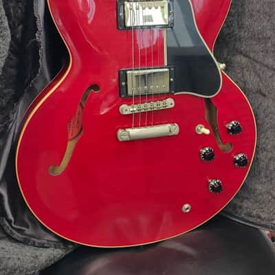 Gibson ES-335 Dot Reissue Semi-Hollow Electric Guitar - 2006 Cherry image 2