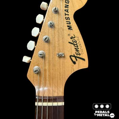 Fender Mustang Guitar with Rosewood Fretboard 1972 - x14909 image 4