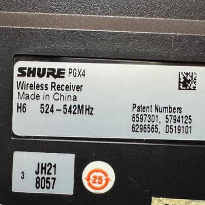 Shure PGX4 Wireless Receiver, 524-542 MHz (Used) image 3