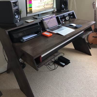 Output Platform Studio Desk with Keyboard Tray image 7