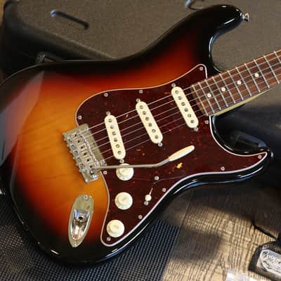 2020 Fender American Professional II Stratocaster with Rosewood FB Electric Guitar 3-Color Sunburst + OHSC image 2