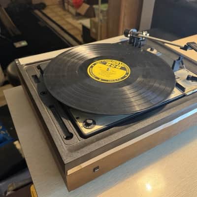 Dual 1226 Vintage Turntable, No Cartridge Platter Spins Tone Arm Moves Cracked image 7