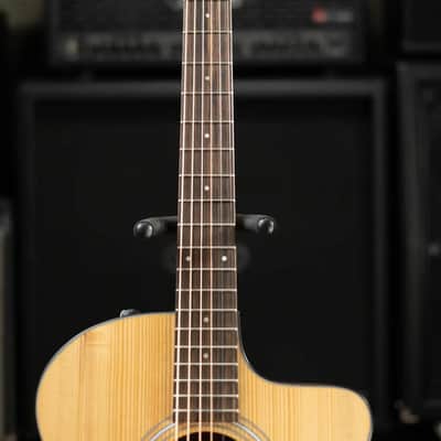 Taylor 114ce Grand Auditorium Acoustic-Electric Guitar with Structured Gig Bag image 5