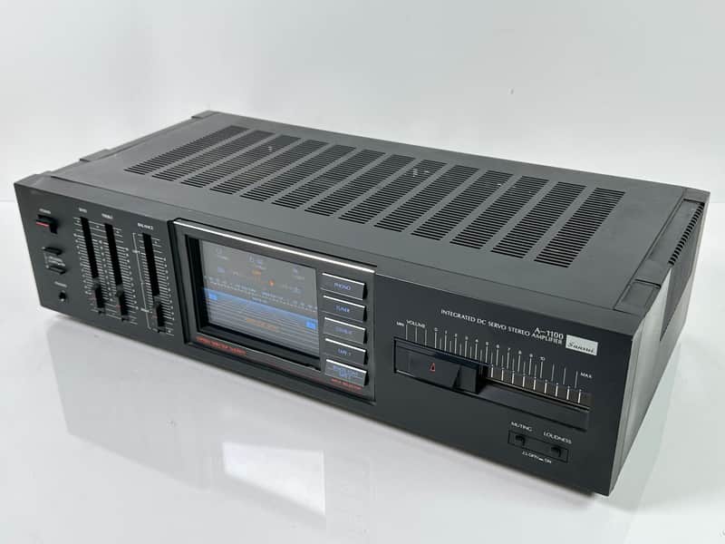 Sansui Integrated DC Servo Stereo Amplifier Model A-1100 Japan