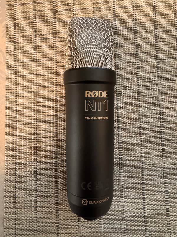 RODE NT1 5th Generation Cardioid Condenser Microphone 2023 - Present - Black image 1