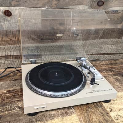 Pioneer PL-518 Semi-Automatic Turntable - With Box image 2