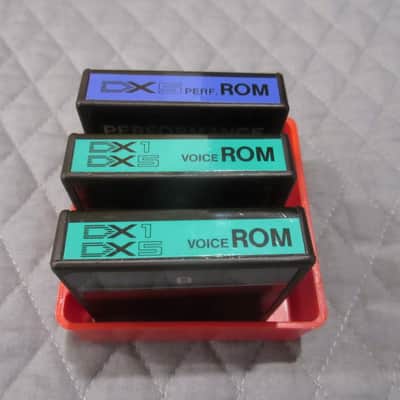 Yamaha DX5 - Performance and Memory Cartridges