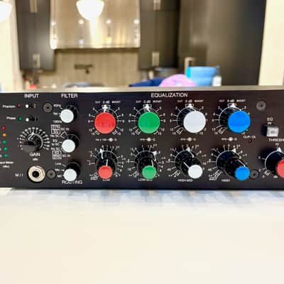 GML 2020 High Resolution Discrete Input Channel Strip with Power Supply - MINT image 4
