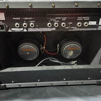 Roland JC-22 Jazz Chorus 2-Channel 30-Watt 2x6.5" Guitar Combo 2016 - Present - Black image 3