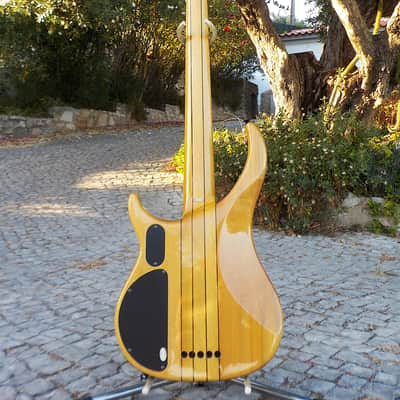 Peavey Cirrus 5 BXP Neck-through image 9