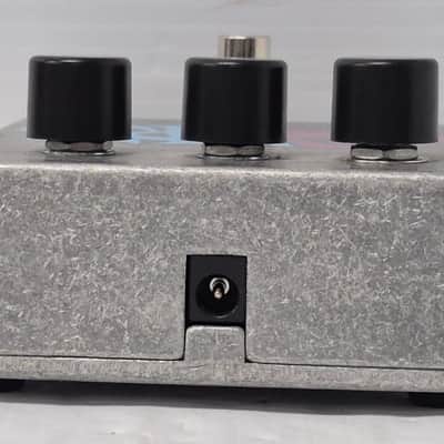Electro-Harmonix Micro Q-Tron Envelope Filter 2006 - Present - Silver / Black / Blue image 9