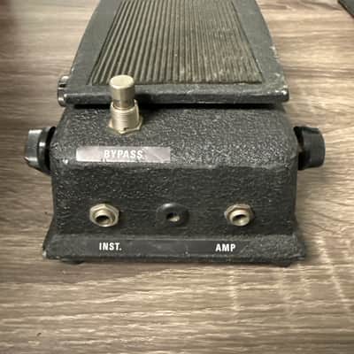 Electro-Harmonix Crying Tone Pedal - Black image 2