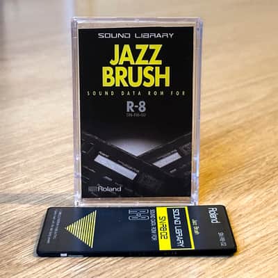 Roland R-8 / R-8m / R-8 MKII | SN-R8-02 JAZZ BRUSH | Waveform ROM Voice Card |