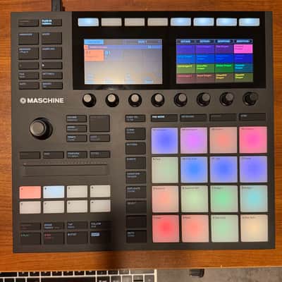 Native Instruments Maschine MKIII 2010s - Black image 12